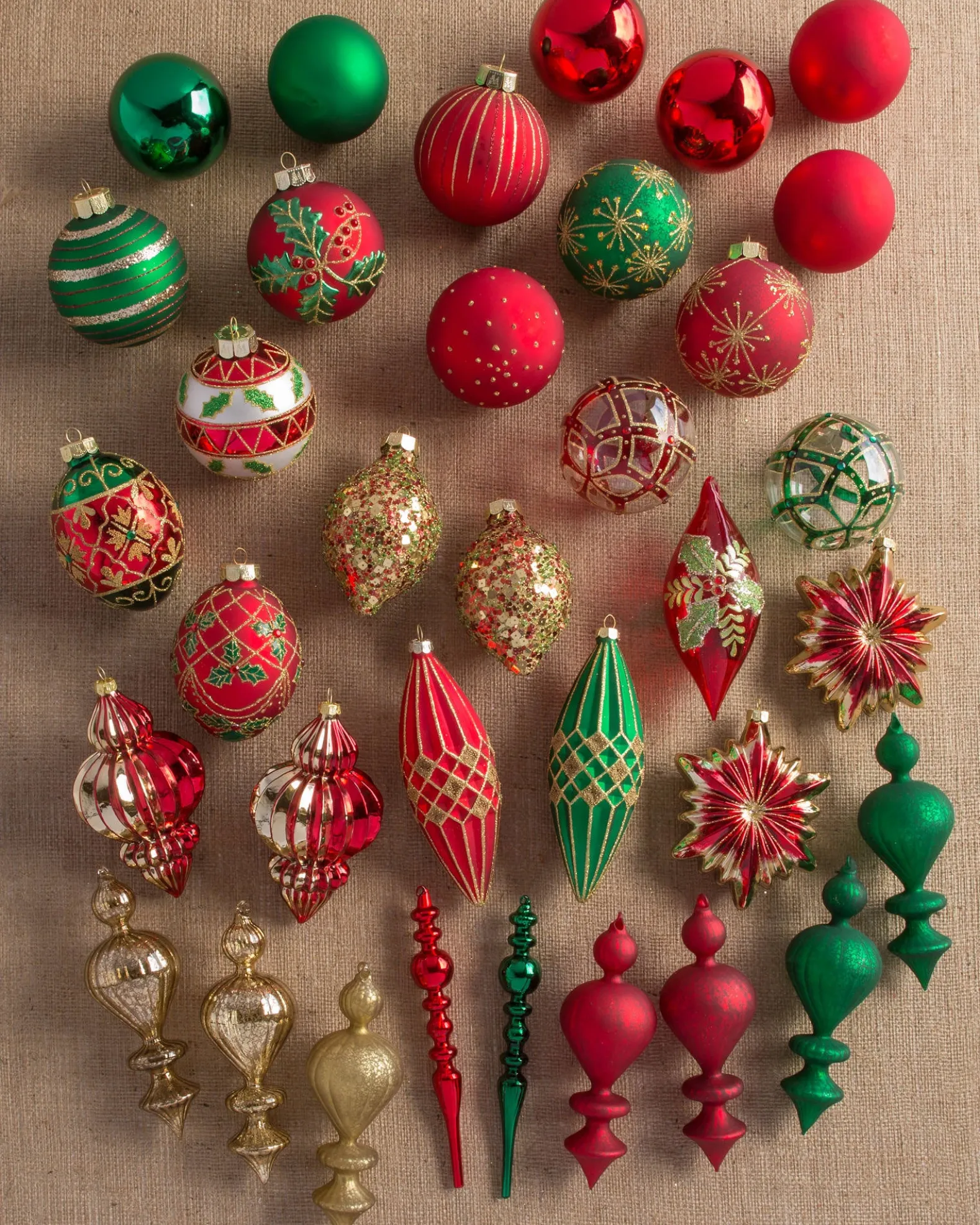 Christmas Cheer Ornament Collection