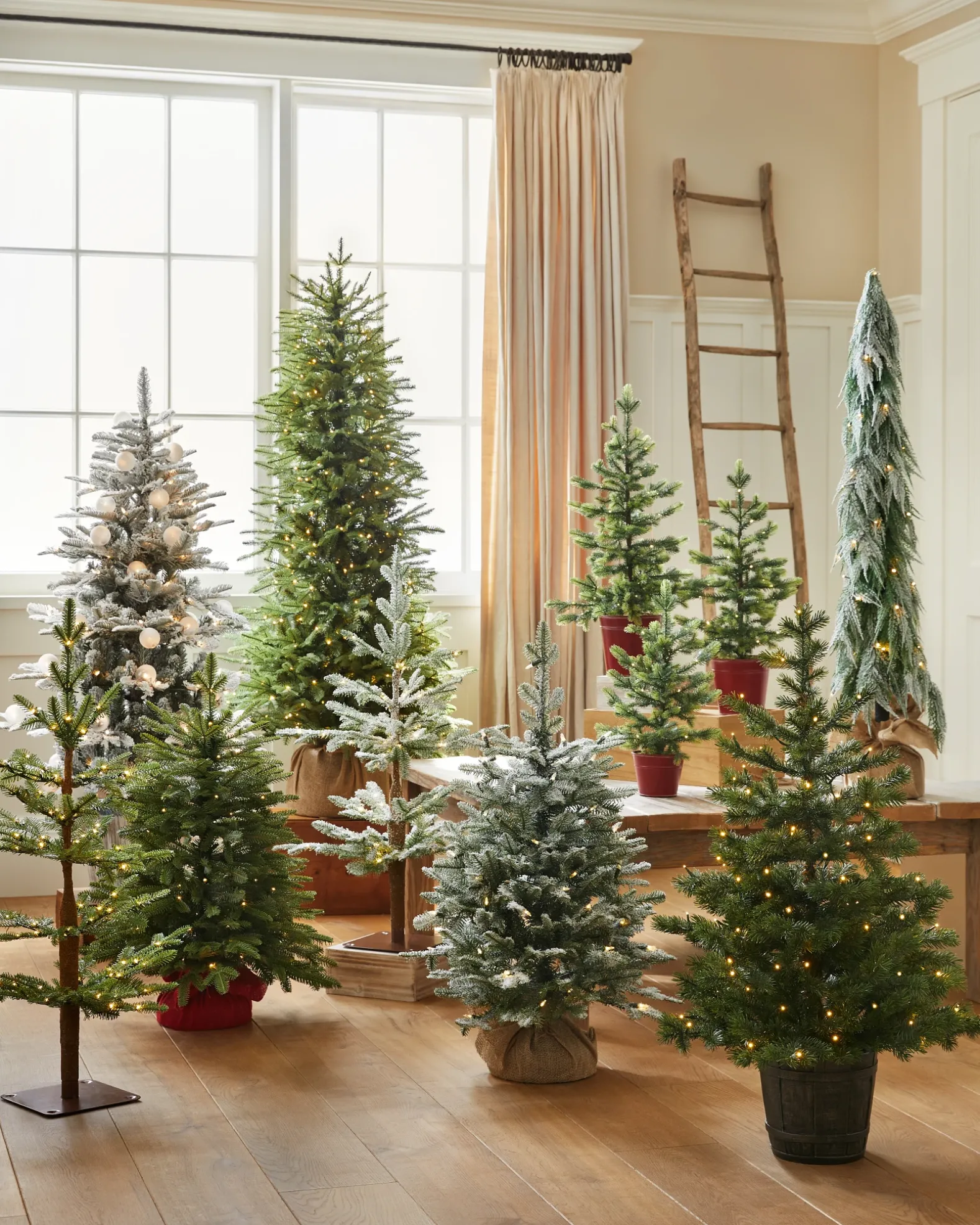 Lit Countryside Tabletop Tree Sets