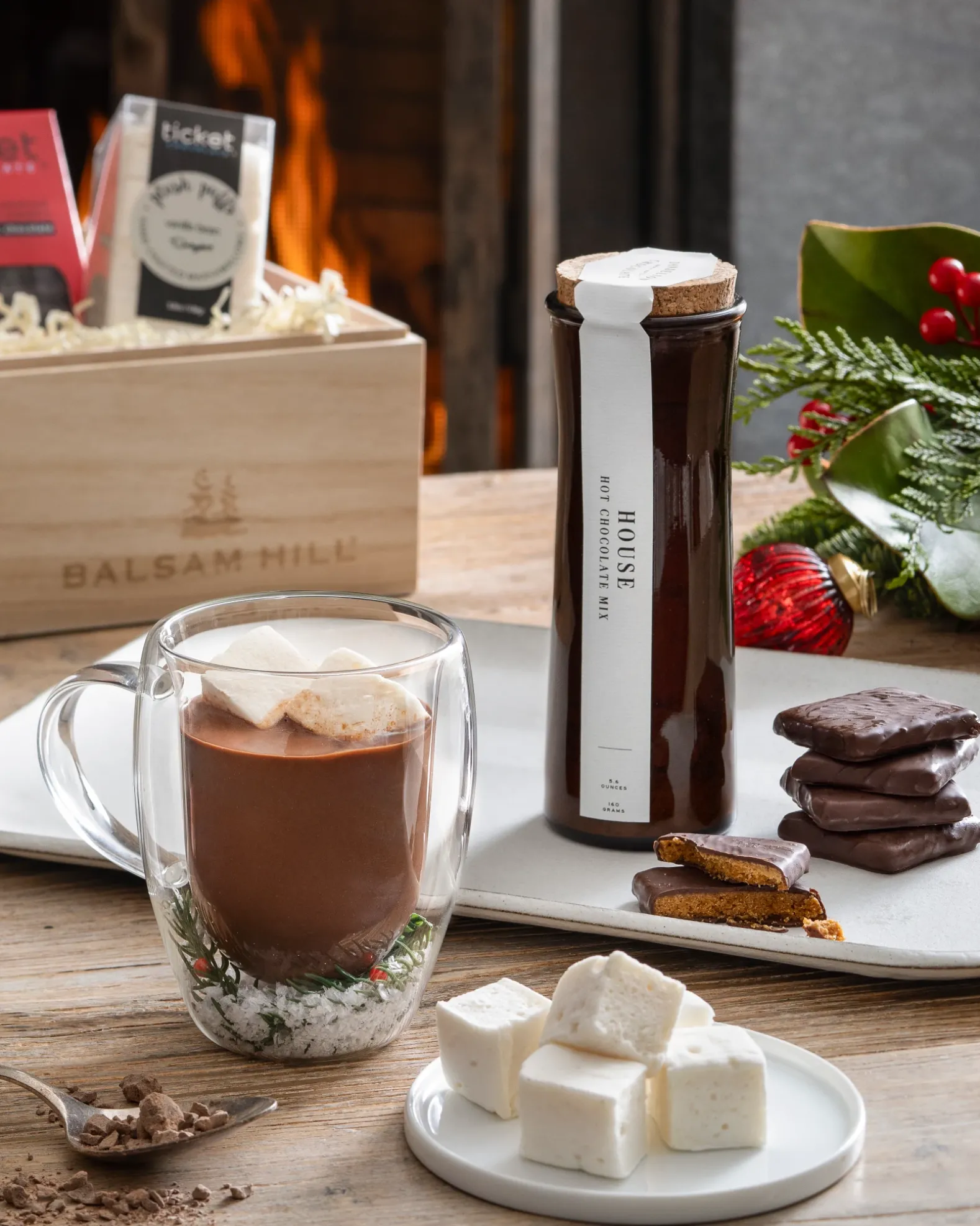 Snowy Cocoa Gift Box